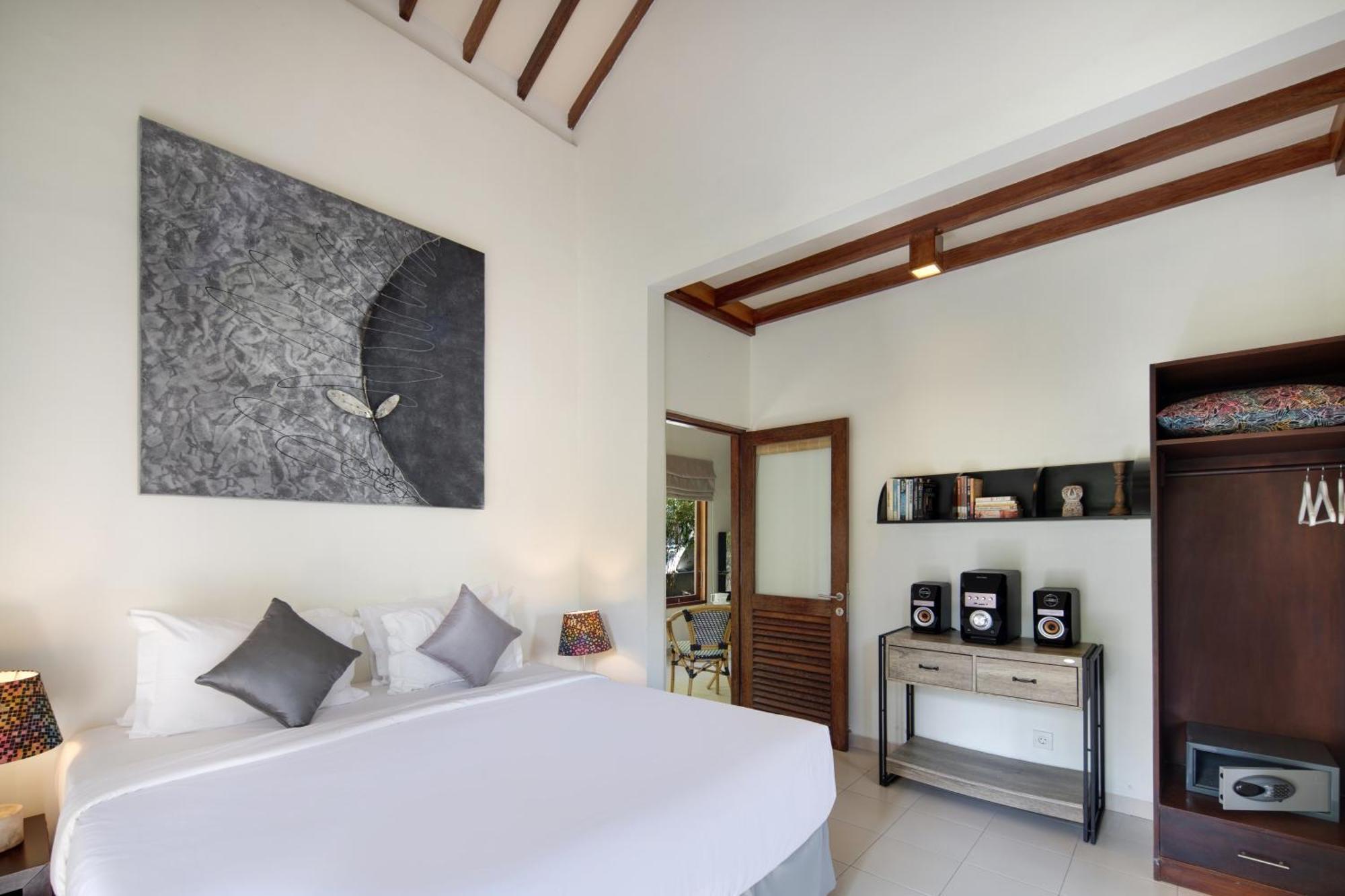 Sempiak Seaside Resort Selong Belanak Habitación foto